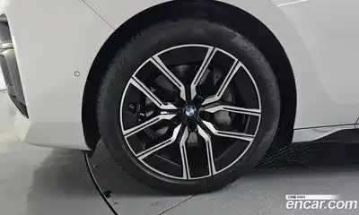 BMW 7-Series 2023 3.0 гидро в Москве № 2056579, миниатюра 4