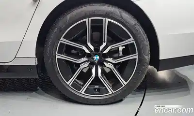 BMW 7-Series 2023 3.0 гидро в Москве № 2056579, миниатюра 6