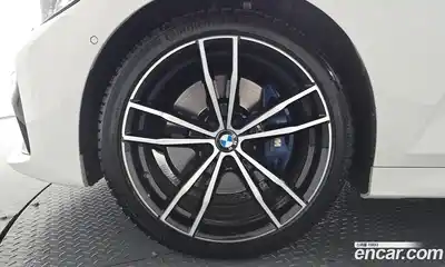 BMW 3-Series 2019 2.0 гидро в Москве № 2056767, миниатюра 4