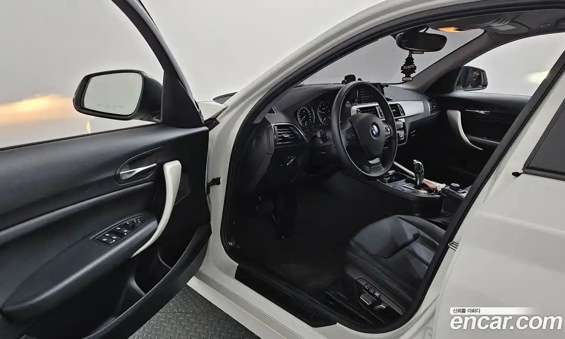BMW 1-Series 2018 2.0 гидро в Москве № 2056982, фото 12
