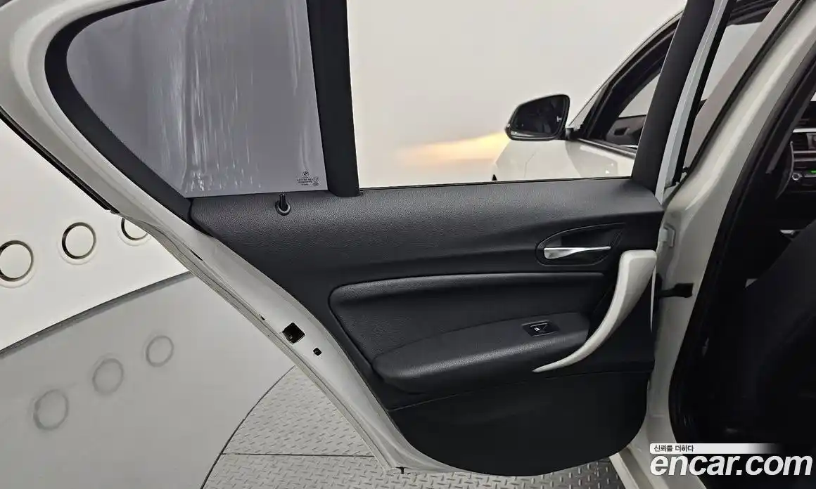 BMW 1-Series 2018 2.0 гидро в Москве № 2056982, фото 14