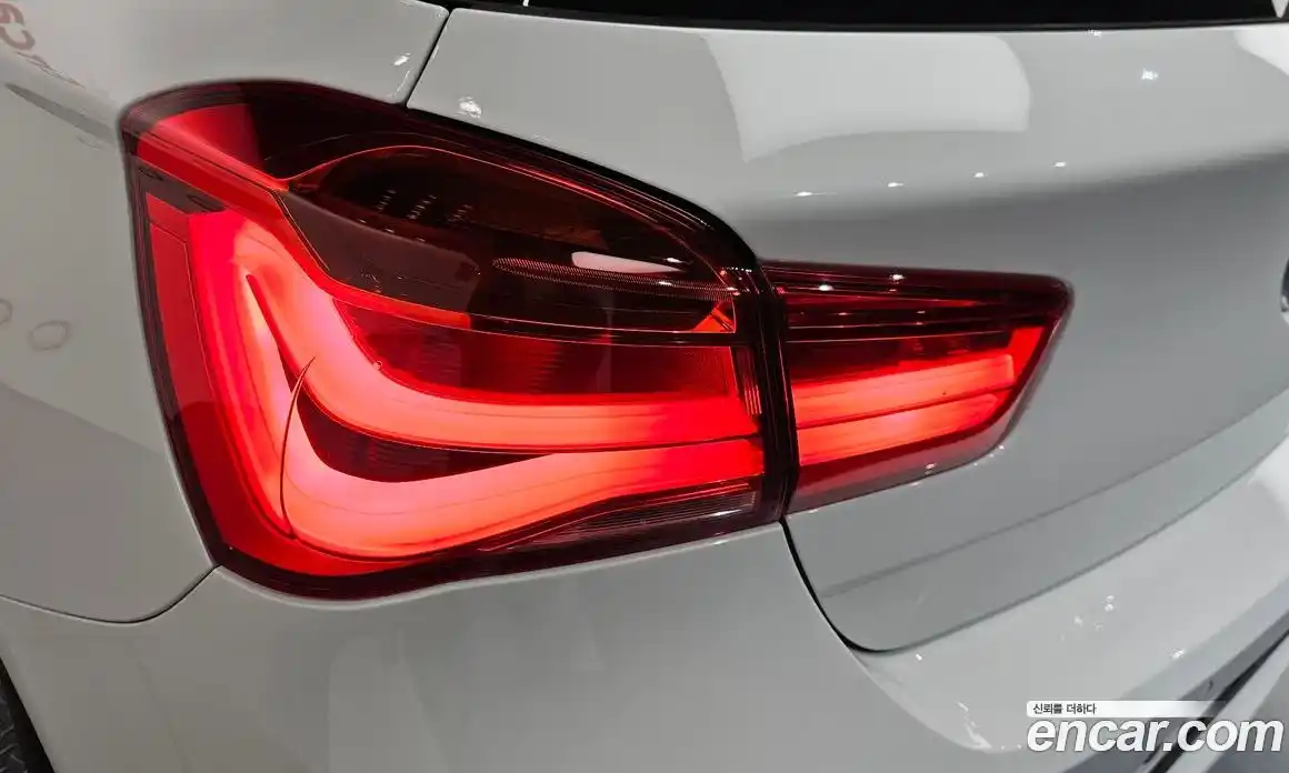BMW 1-Series 2018 2.0 гидро в Москве № 2056982, фото 8