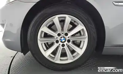 BMW 5-Series 2010 3.0 гидро в Москве № 2057048, миниатюра 5