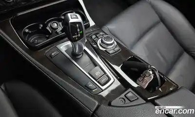 BMW 5-Series 2010 3.0 гидро в Москве № 2057048, миниатюра 9
