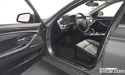 BMW 5-Series 2010 3.0 гидро в Москве № 2057048, миниатюра 10