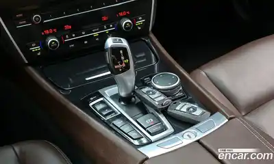 BMW 5-Series 2015 3.0 гидро в Москве № 2057119, миниатюра 11