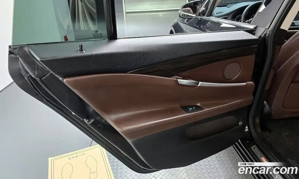 BMW 5-Series 2015 3.0 гидро в Москве № 2057119, фото 14