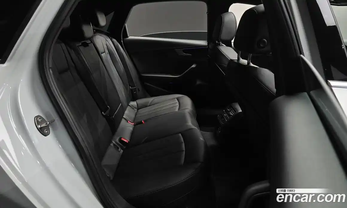 Audi A4 2019 2.0 гидро в Москве № 2057312, фото 11