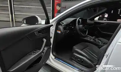 Audi A4 2019 2.0 гидро в Москве № 2057312, миниатюра 10