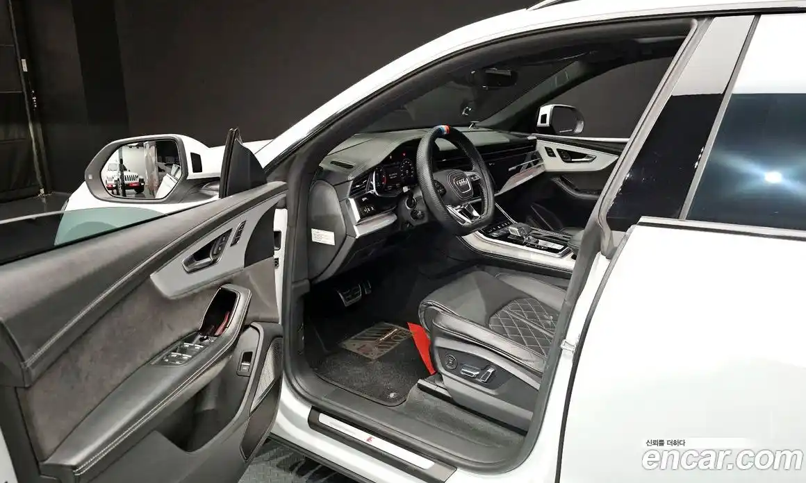 Audi Q8 2020 3.0 гидро в Москве № 2057353, фото 13