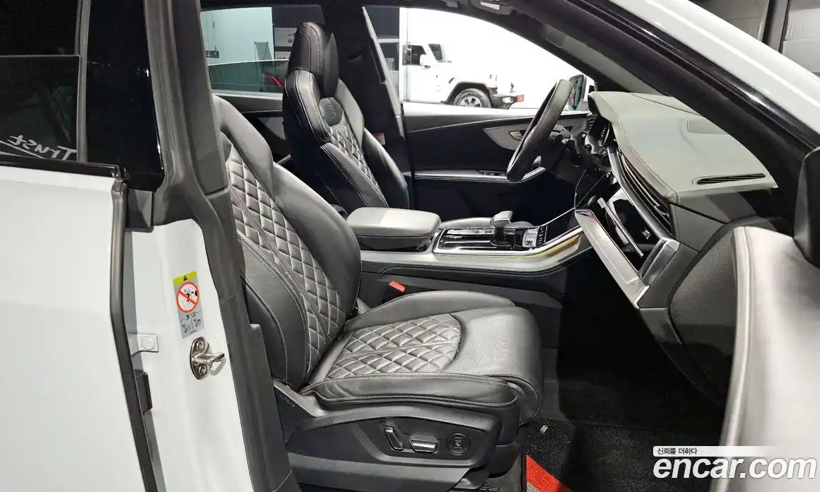 Audi Q8 2020 3.0 гидро в Москве № 2057353, фото 18