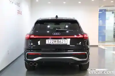 Audi Q5 2025 2.0 гидро в Москве № 2057595, миниатюра 4