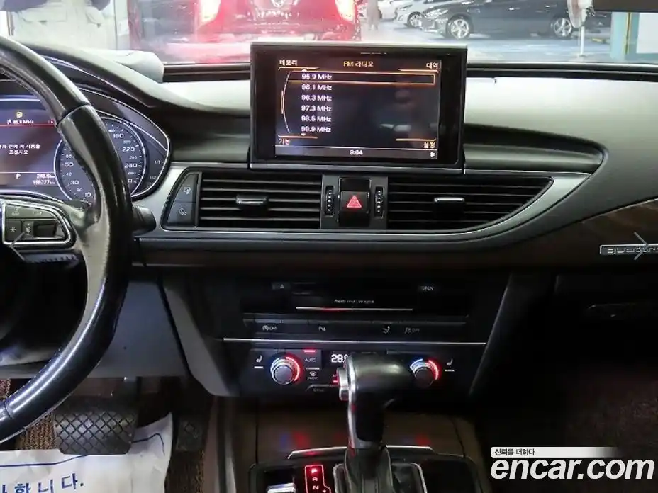 Audi A7 2014 3.0 гидро в Москве № 2057806, фото 11