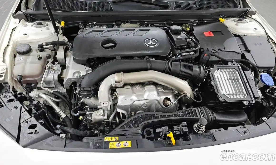 Mercedes-Benz A-Class 2023 2.0 гидро в Москве № 205790, фото 6