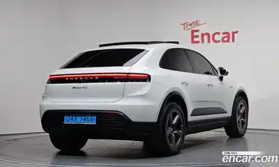 Porsche Macan 2025 0.2 гидро в Москве № 2058243, миниатюра 2