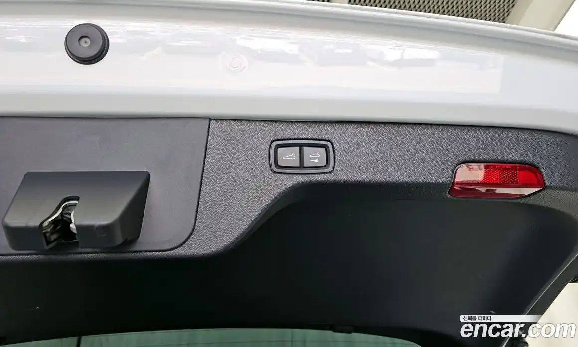 Porsche Macan 2025 0.2 гидро в Москве № 2058243, фото 34