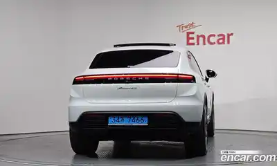 Porsche Macan 2025 0.2 гидро в Москве № 2058243, миниатюра 4