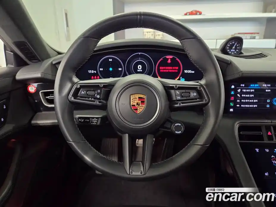 Porsche Taycan 2023 0.1 гидро в Москве № 2058607, фото 11