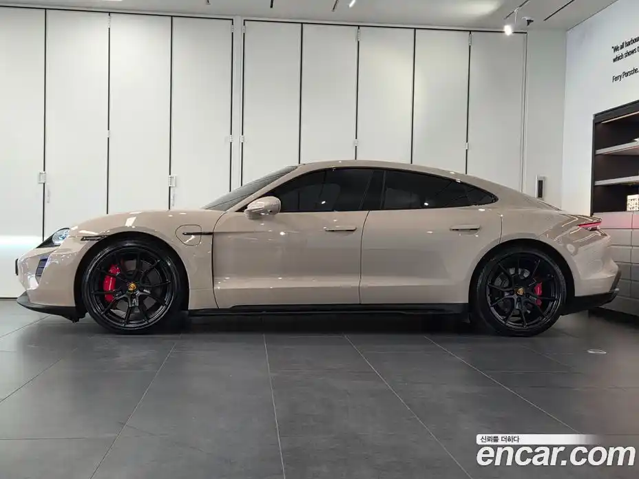 Porsche Taycan 2023 0.1 гидро в Москве № 2058607, фото 6