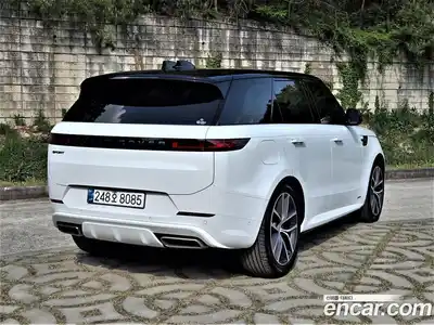 Land Rover Range-Rover Sport 2024 3.0 гидро в Москве № 2058772, миниатюра 2