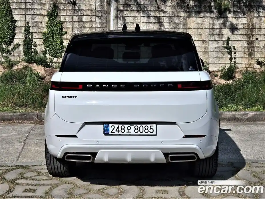 Land Rover Range-Rover Sport 2024 3.0 гидро в Москве № 2058772, фото 4