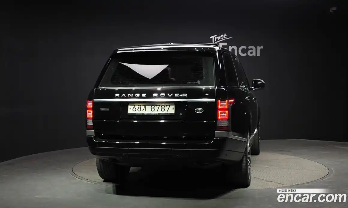 Land Rover Range-Rover 2015 5.0 гидро в Москве № 2058973, фото 4