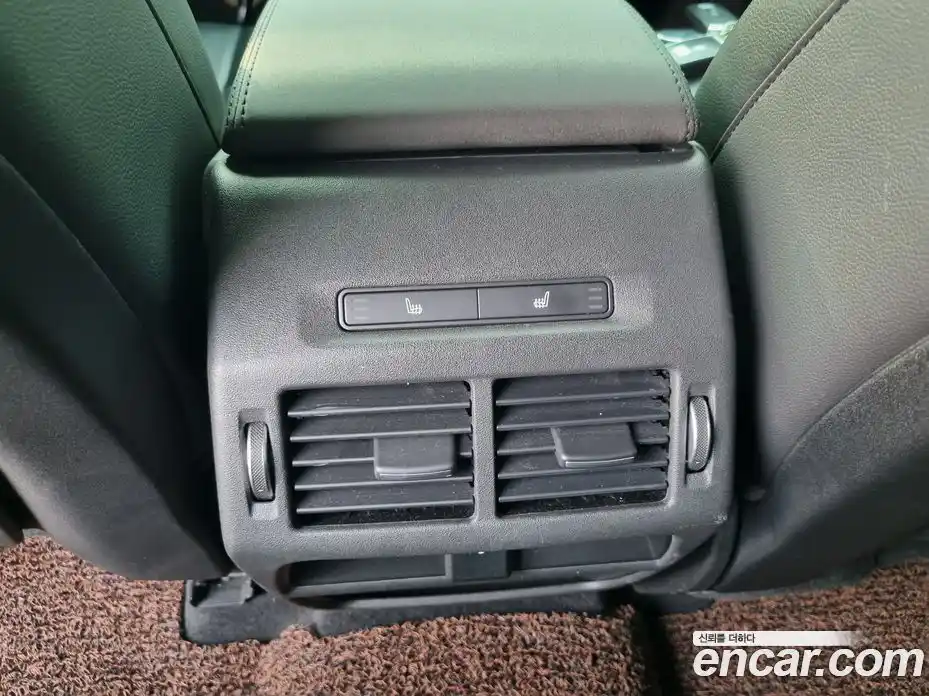 Land Rover Discovery Sport 2020 2.0 гидро в Москве № 2059102, фото 17
