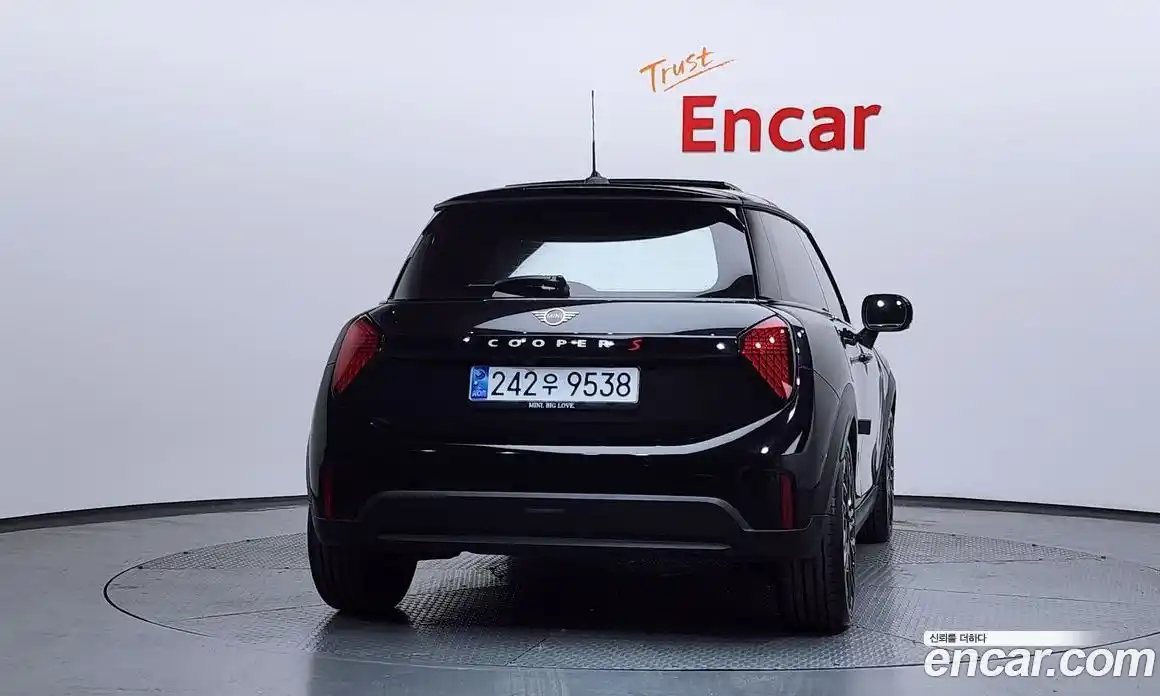 Mini Cooper 2024 2.0 гидро в Москве № 2059200, фото 4