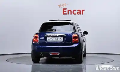 Mini Cooper 2015 1.5 гидро в Москве № 2059533, миниатюра 4