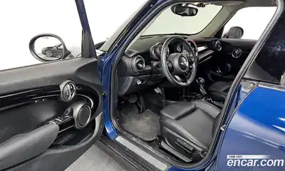 Mini Cooper 2015 1.5 гидро в Москве № 2059533, миниатюра 10