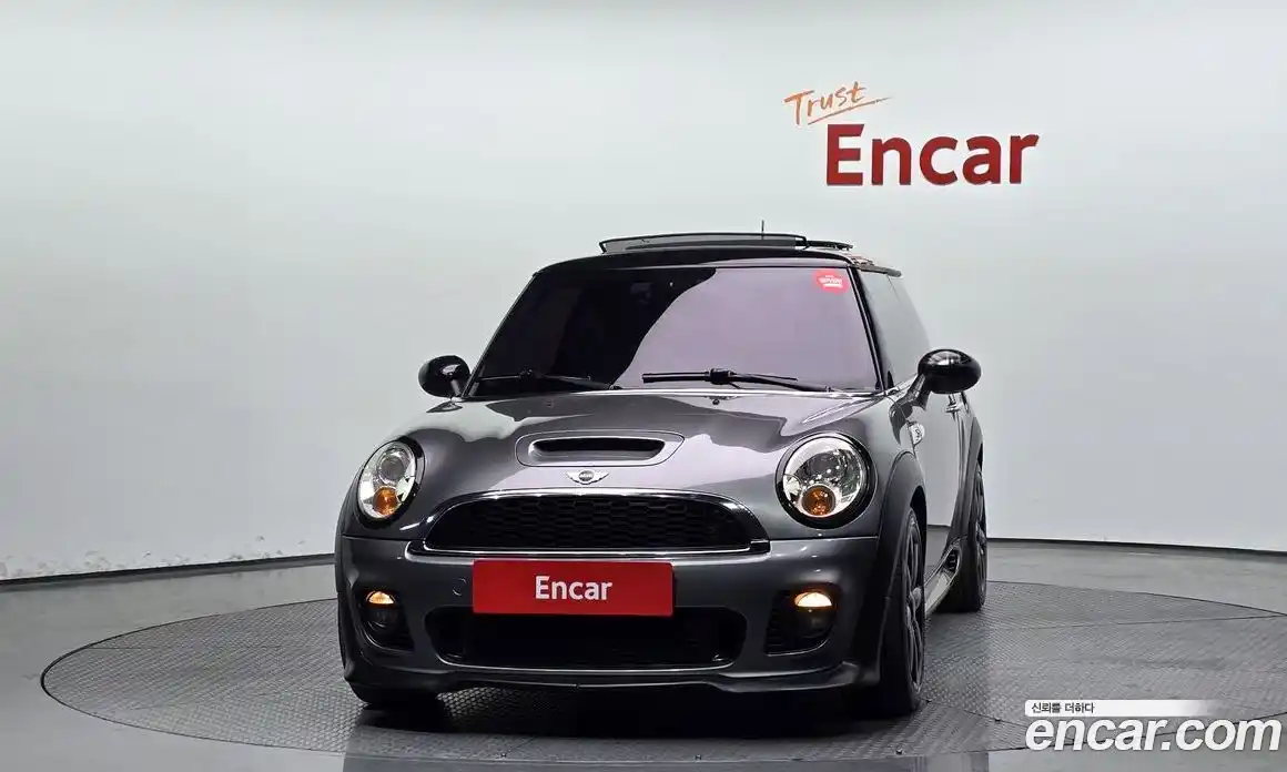 Mini Cooper 2010 1.6 гидро в Москве № 2059627, фото 3