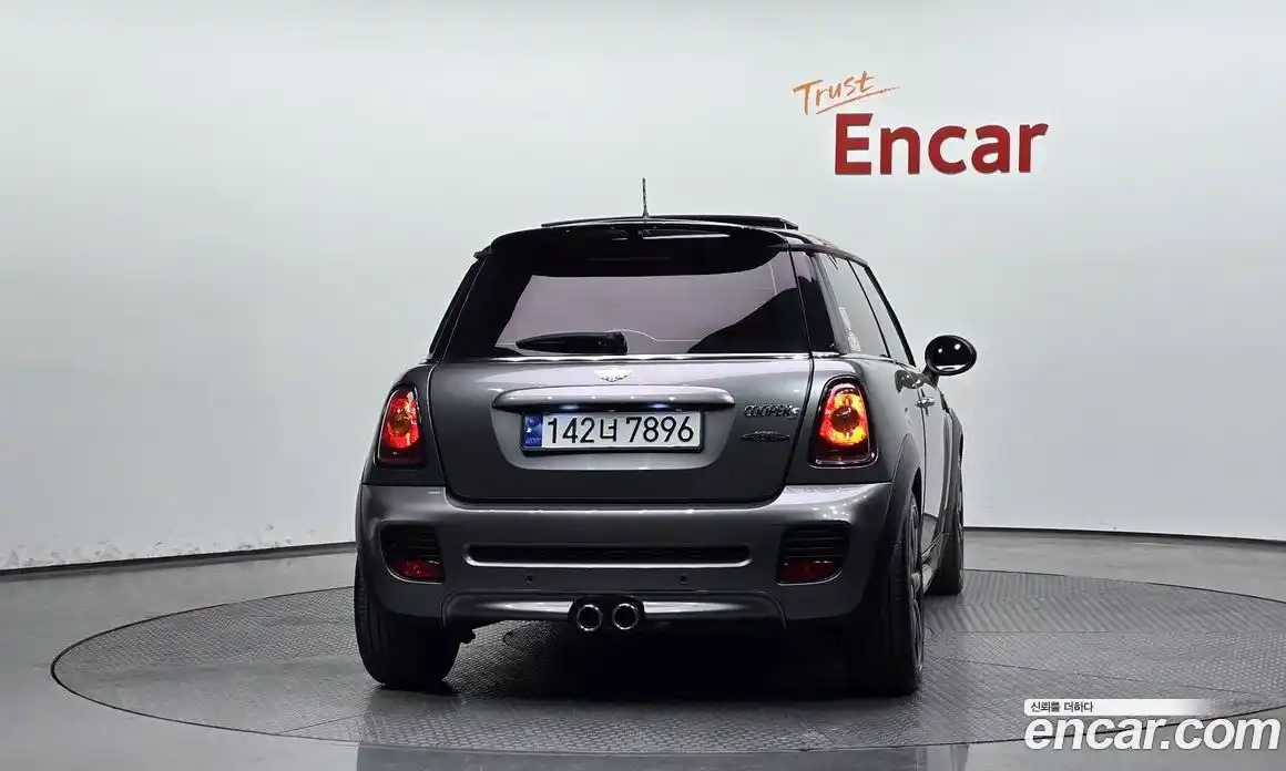 Mini Cooper 2010 1.6 гидро в Москве № 2059627, фото 4