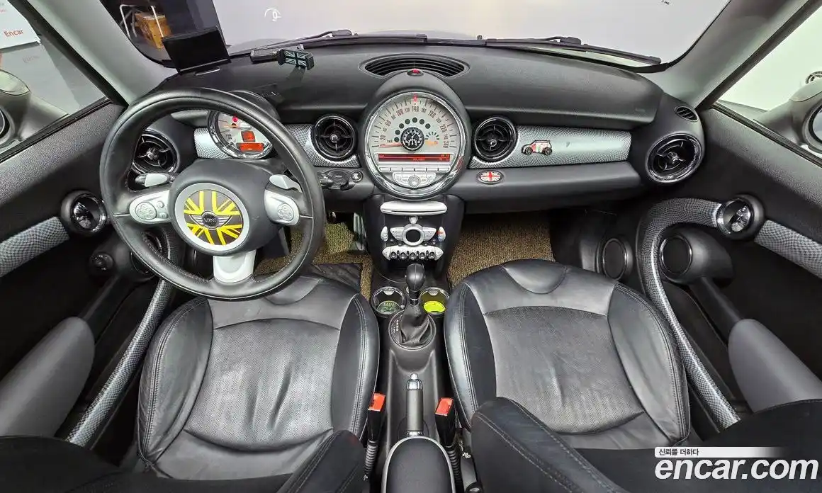 Mini Cooper 2010 1.6 гидро в Москве № 2059627, фото 7