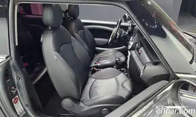 Mini Cooper 2010 1.6 гидро в Москве № 2059627, миниатюра 10
