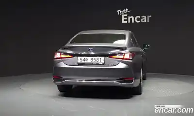 Lexus ES 2018 2.5 гидро в Москве № 2060143, миниатюра 4