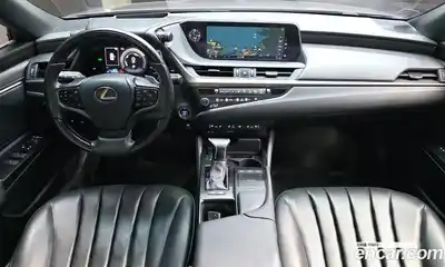 Lexus ES 2018 2.5 гидро в Москве № 2060143, миниатюра 7