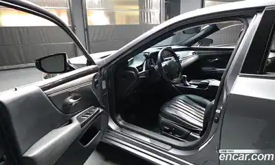 Lexus ES 2018 2.5 гидро в Москве № 2060143, миниатюра 10