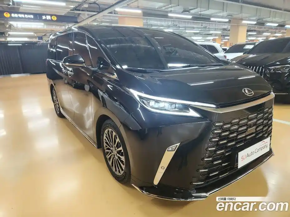Lexus LM 2024 2.4 гидро в Москве № 2060177, фото 3