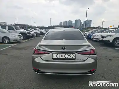 Lexus ES 2023 2.5 гидро в Москве № 2060189, миниатюра 4