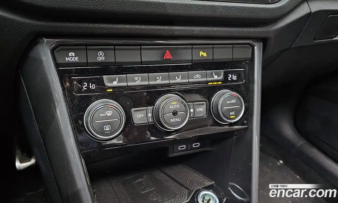 Volkswagen T-Roc 2022 2.0 гидро в Москве № 2060307, фото 30