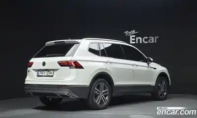 Volkswagen Tiguan 2020 2.0 гидро в Москве № 2060312, миниатюра 2