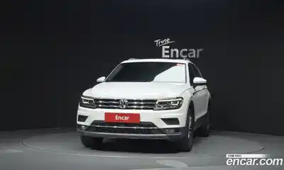 Volkswagen Tiguan 2020 2.0 гидро в Москве № 2060312, миниатюра 3