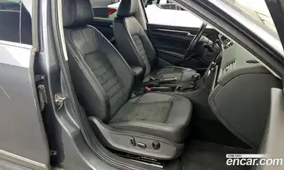 Volkswagen Passat 2015 2.0 гидро в Москве № 2060376, миниатюра 11