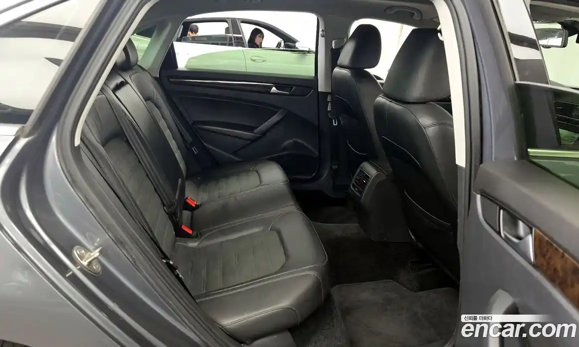 Volkswagen Passat 2015 2.0 гидро в Москве № 2060376, фото 12