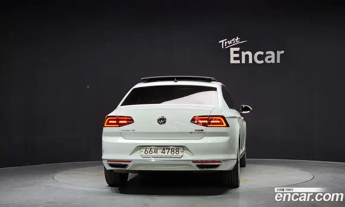 Volkswagen Passat 2018 2.0 гидро в Москве № 2060489, фото 4