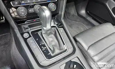 Volkswagen Passat 2018 2.0 гидро в Москве № 2060489, миниатюра 9