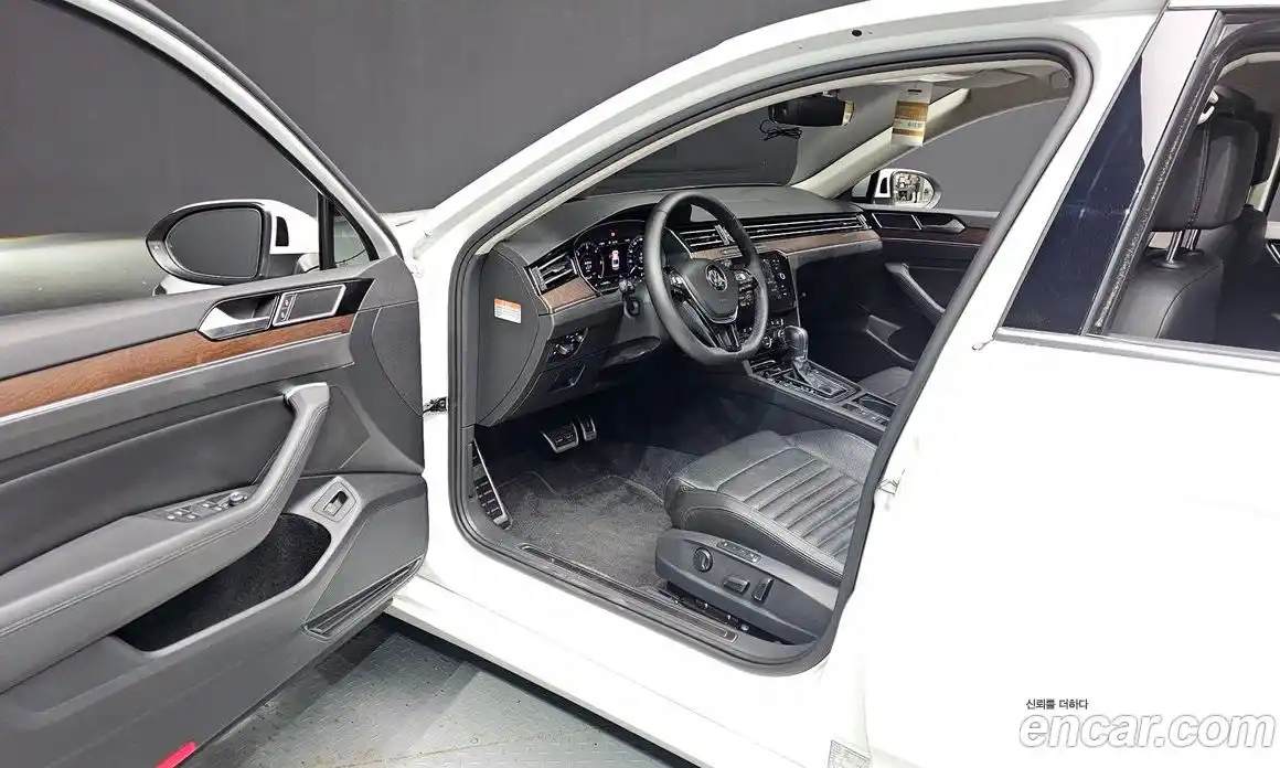 Volkswagen Passat 2018 2.0 гидро в Москве № 2060489, фото 10
