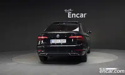 Volkswagen Jetta 2021 1.4 гидро в Москве № 2060559, миниатюра 4