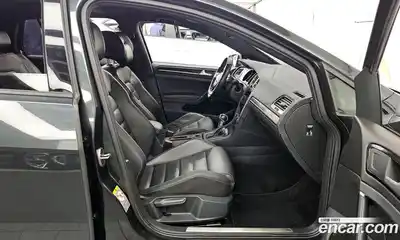 Volkswagen Golf 2015 2.0 гидро в Москве № 2061022, миниатюра 11