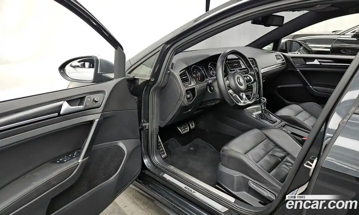Volkswagen Golf 2015 2.0 гидро в Москве № 2061022, фото 10